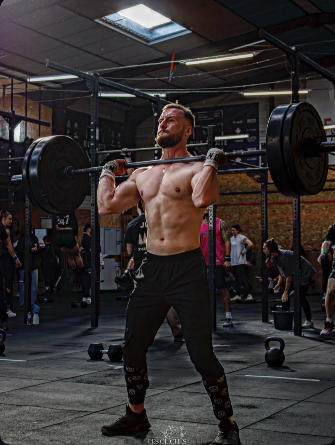 Ragnarök gym crossfit force amiens haltérophilie salle de sport coaching coach Rogue Hyrox Course games eps apprentissage santé noël fêtes valhalla games competition open2026 ATHX performance endurance force metcon débutant reprise perte de poids